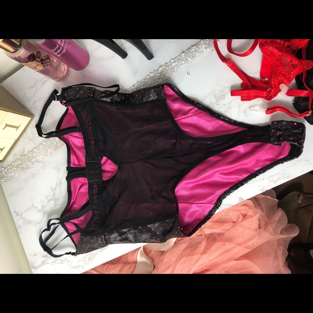 Lingerie Bundle - Picture 8 of 9